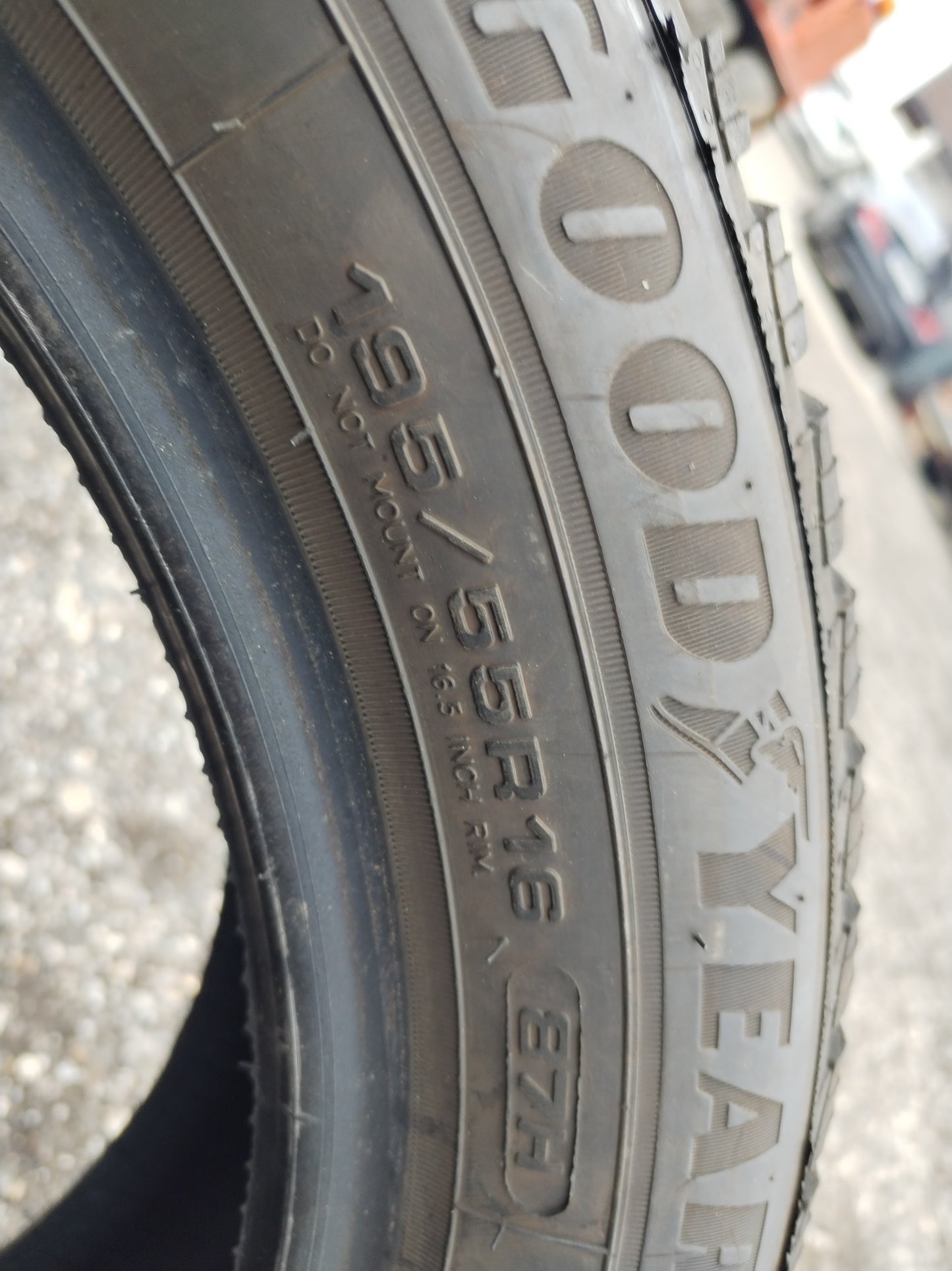 Winter tires - GOODYEAR 195/55R16