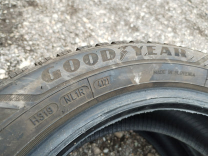 Winter tires - GOODYEAR 195/55R16