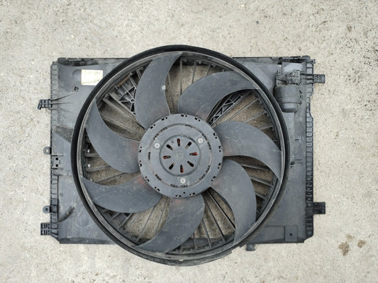 Engine cooling fan -Mercedes W204