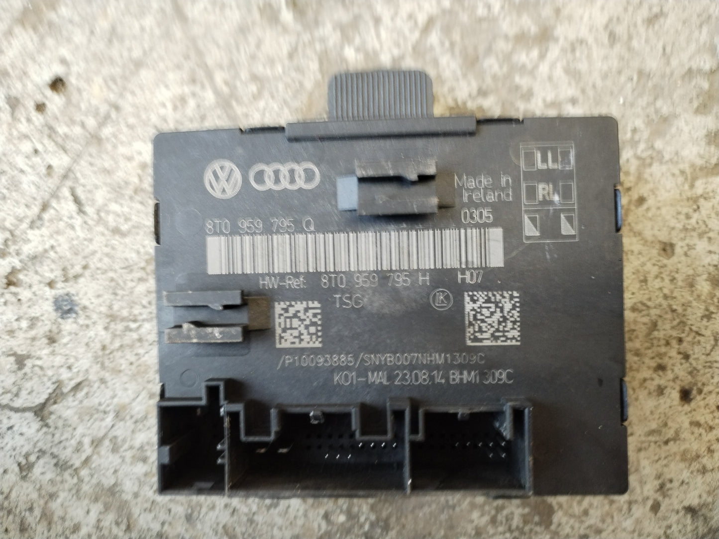 Door module -AUDI A4 A5 Q5