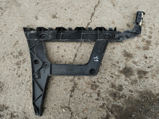 Rear bumper bracket left - AUDI A4 b8