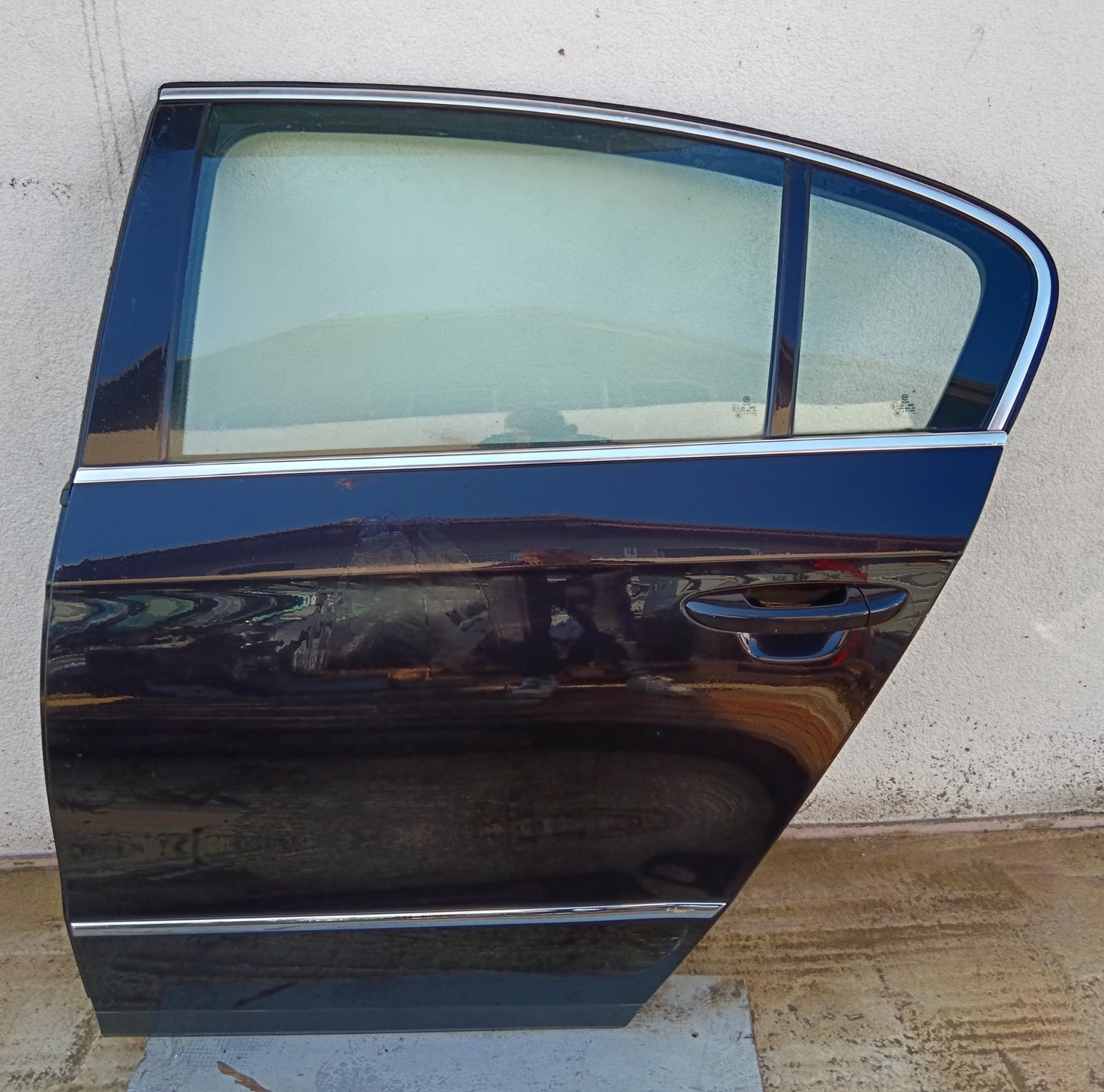 Rear left door -VW PASSAT- b6 LIMO 2005-2010