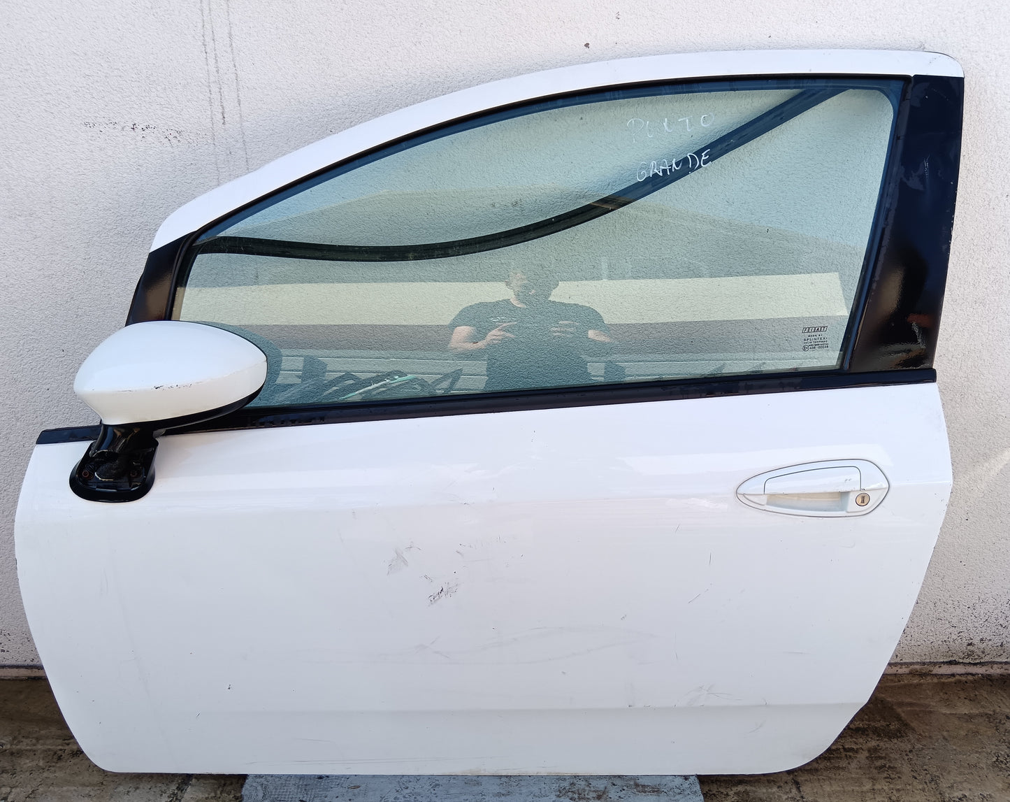 Door first left -FIAT PUNTO GRANDE-