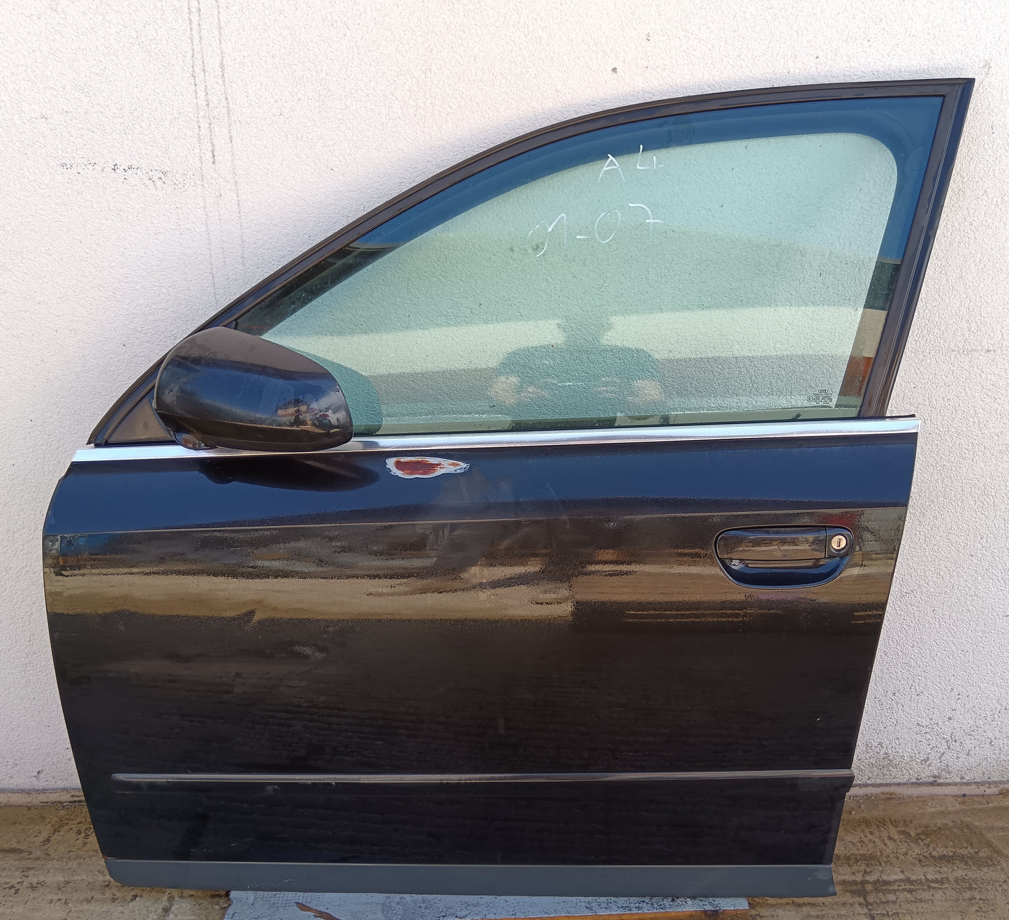 Front left door -AUDI A4 b6-