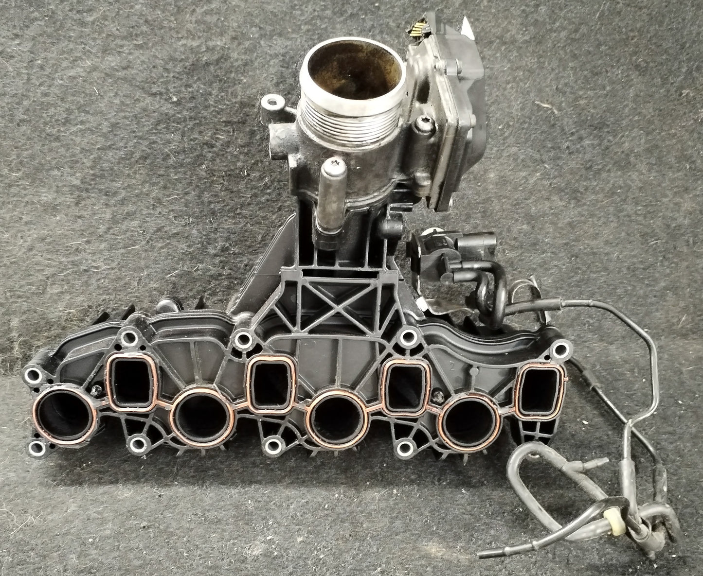 VAG intake manifold