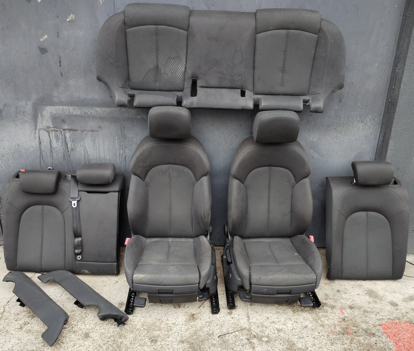 Seat set AUDI A6